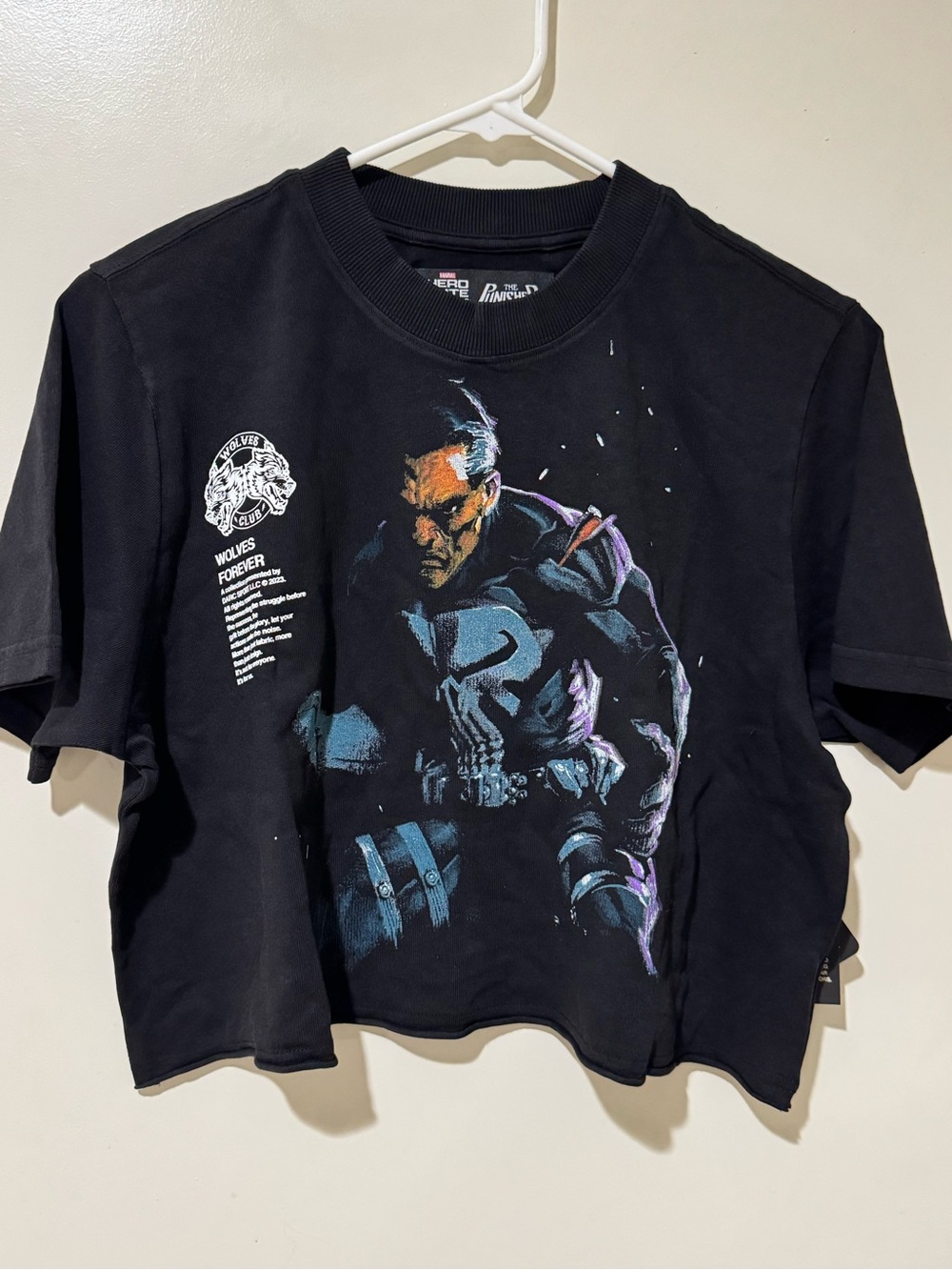 Darc Sport The Punisher Hero Elite Series Cropped Tee size S